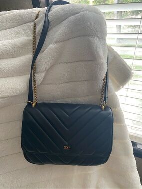 DKNY Black Quilted Shoulder Bag with Gold Hardware